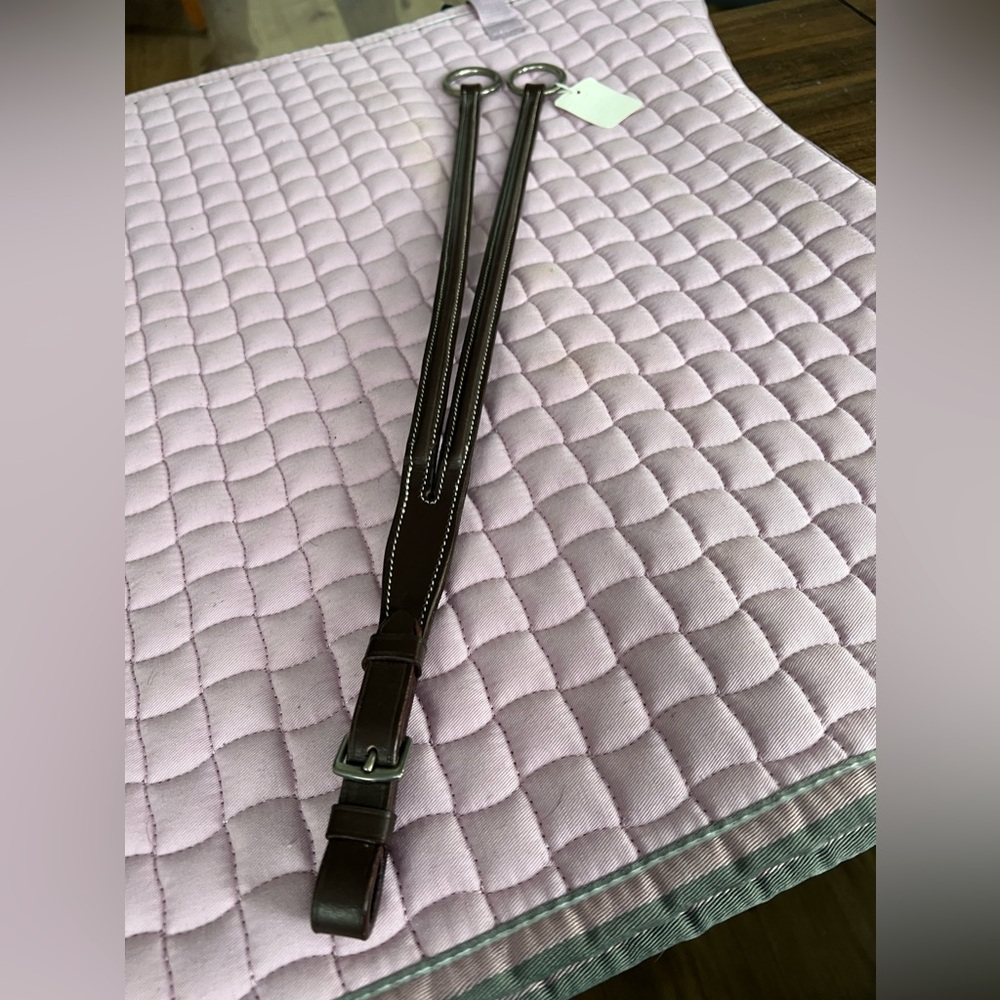 Martingale Attachment